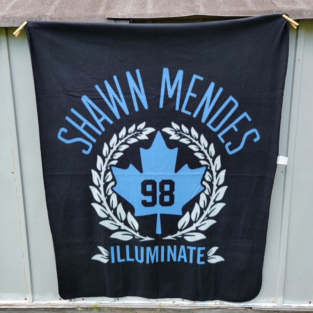 Shawn Mendez 98 Illuminate Black & Blue Fleece Throw 62" x 48"